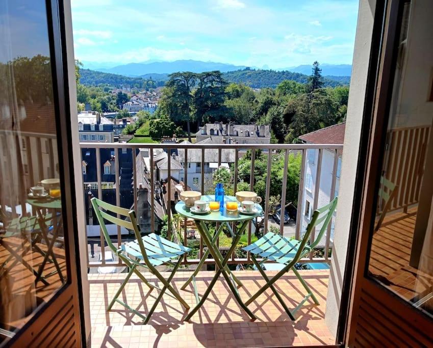 Centre Vue Sur Les Pyrenees Pour 2 Nuits Au Minimum Appartement *